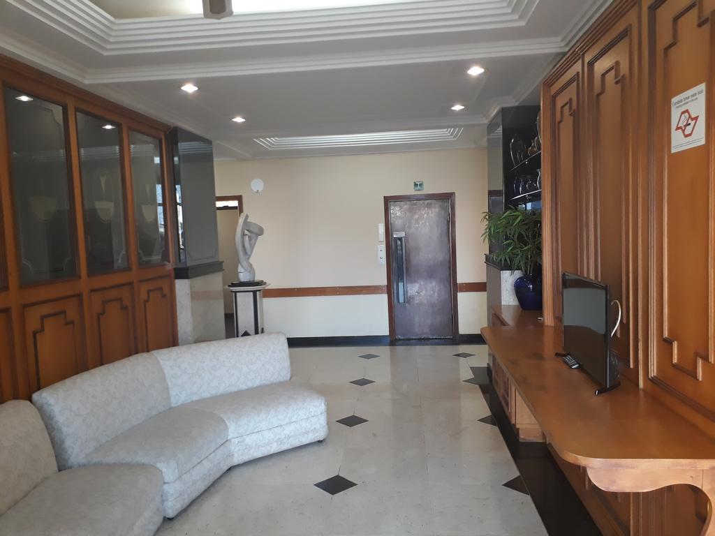 Cristal Palace Hotel Lins Εξωτερικό φωτογραφία
